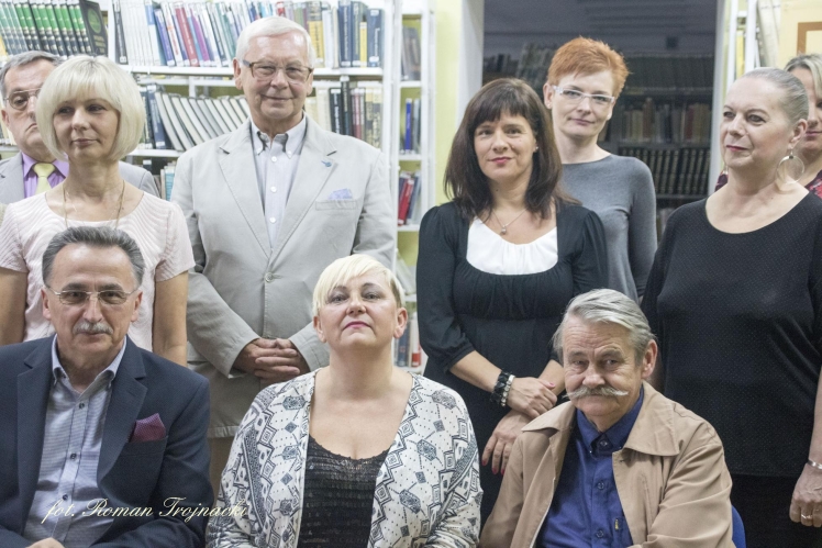 Świat na styku cieni Stefana M. Żarowa