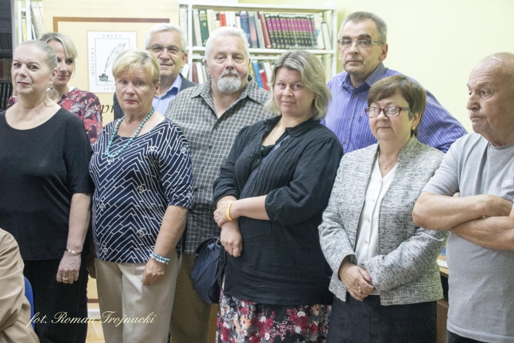 Świat na styku cieni Stefana M. Żarowa