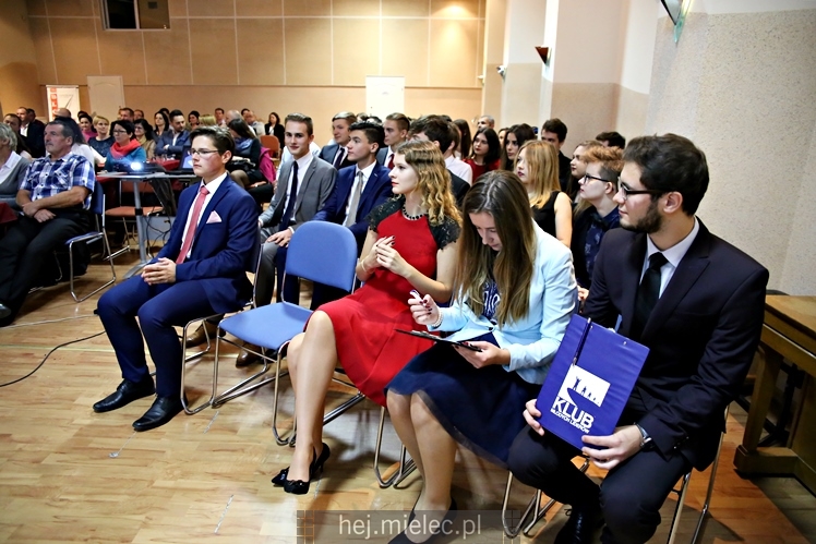 Fundacja Klub Młodych Liderów podsumowała 2016 rok