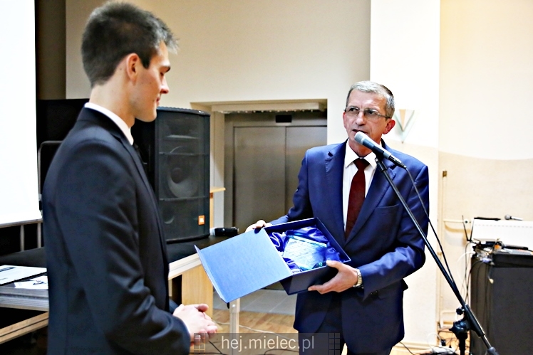 Fundacja Klub Młodych Liderów podsumowała 2016 rok