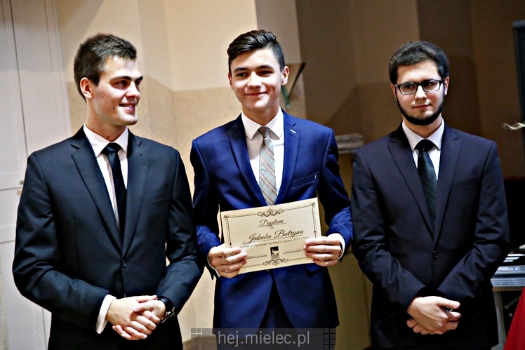 Fundacja Klub Młodych Liderów podsumowała 2016 rok