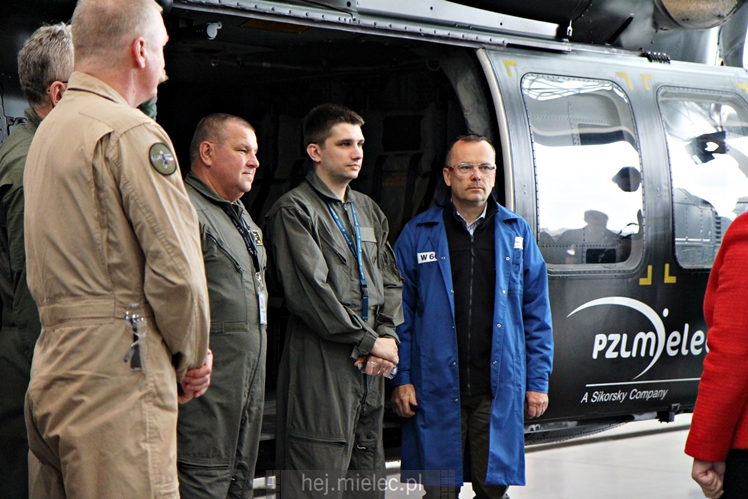 Beata Szydło i Antoni Macierewicz odwiedzili PZL Mielec