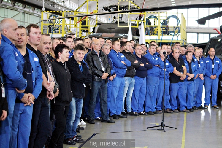 Beata Szydło i Antoni Macierewicz odwiedzili PZL Mielec