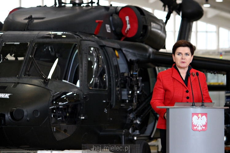 Beata Szydło i Antoni Macierewicz odwiedzili PZL Mielec