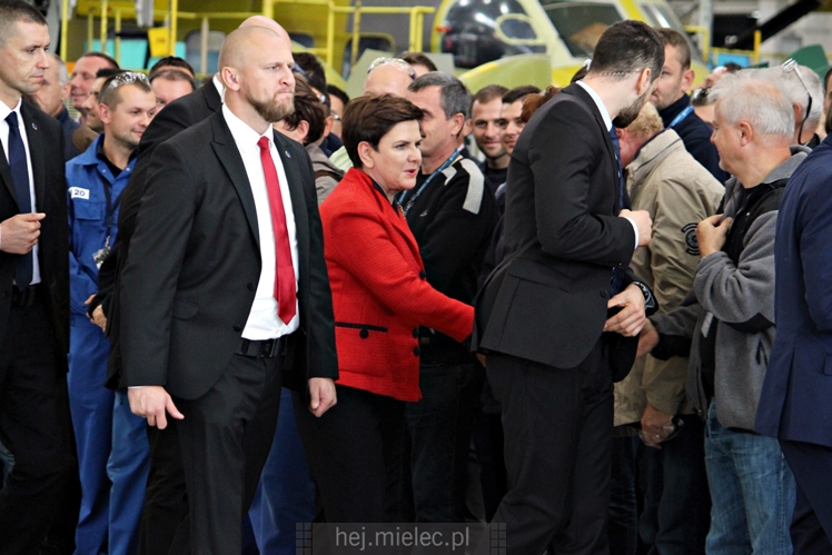 Beata Szydło i Antoni Macierewicz odwiedzili PZL Mielec