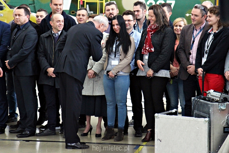 Beata Szydło i Antoni Macierewicz odwiedzili PZL Mielec