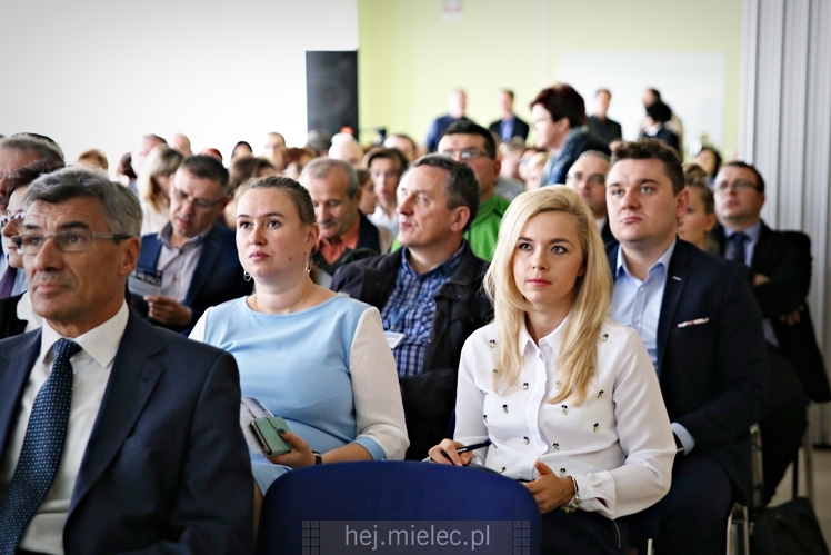 Konferencja inaugurująca projekt ?Mielec stawia na zawodowców?