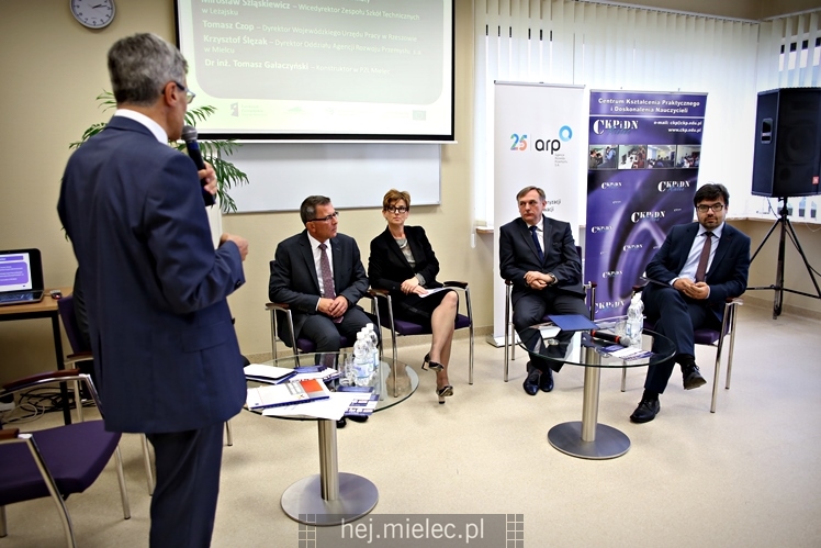 Konferencja inaugurująca projekt ?Mielec stawia na zawodowców?