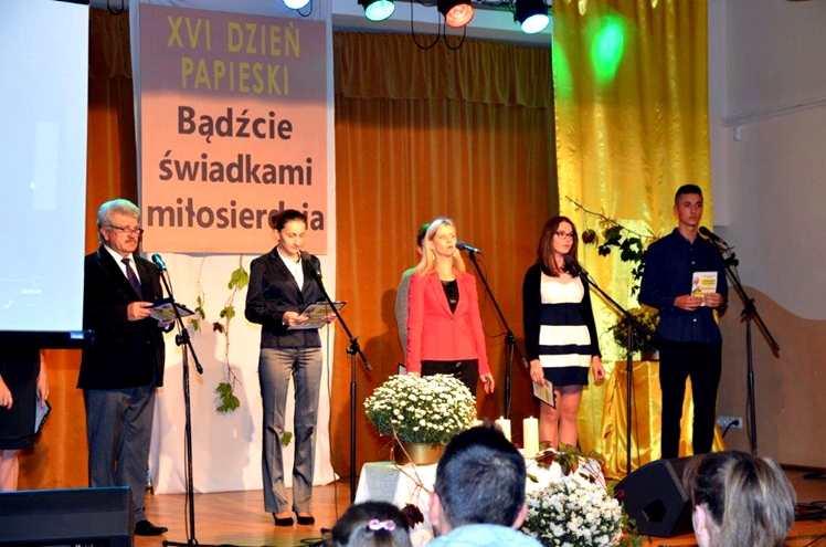 Dzień Papieski w Chorzelowie