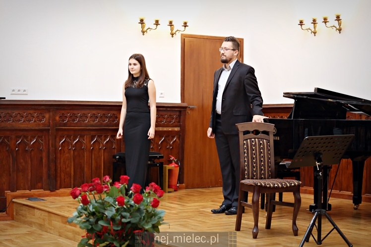 Starosta wręczył nagrody nauczycielom