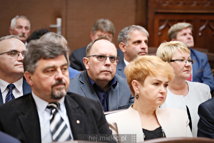 Starosta wręczył nagrody nauczycielom