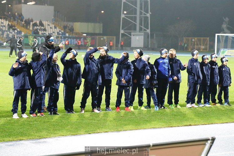 Drużyny Akademii Piłkarskiej FKS Stal Mielec zaprezentowały się kibicom