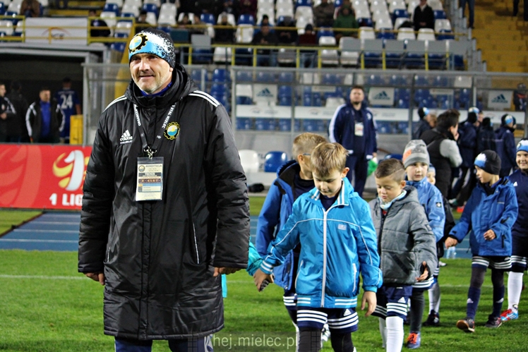 Drużyny Akademii Piłkarskiej FKS Stal Mielec zaprezentowały się kibicom