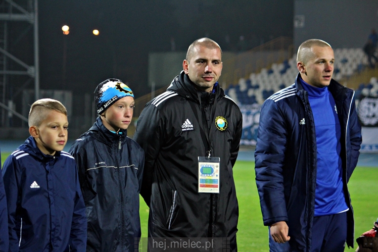 Drużyny Akademii Piłkarskiej FKS Stal Mielec zaprezentowały się kibicom