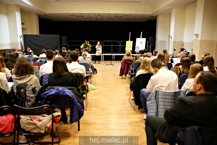 VI edycja Powiatowego Konkursu Poezji i Piosenki ?Barwy mojej Ojczyzny?