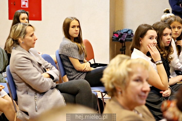 VI edycja Powiatowego Konkursu Poezji i Piosenki ?Barwy mojej Ojczyzny?