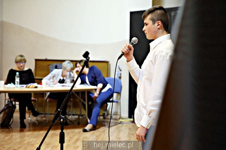 VI edycja Powiatowego Konkursu Poezji i Piosenki ?Barwy mojej Ojczyzny?