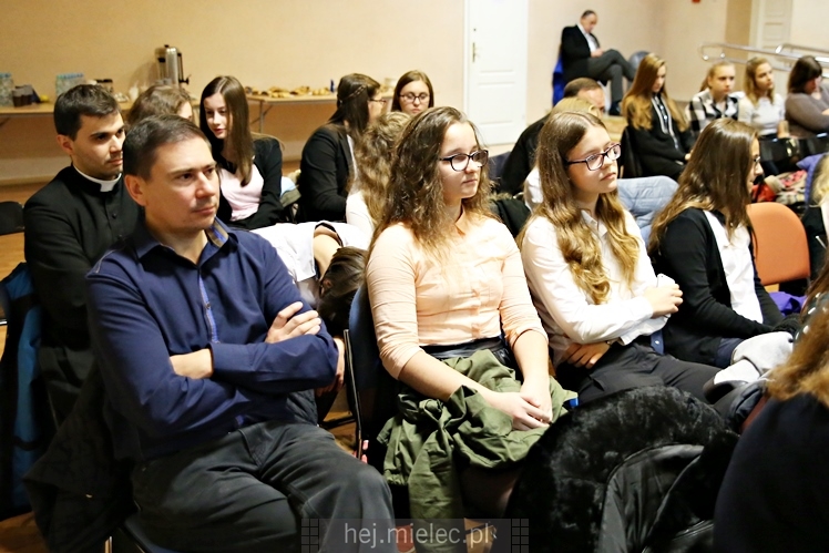 VI edycja Powiatowego Konkursu Poezji i Piosenki ?Barwy mojej Ojczyzny?