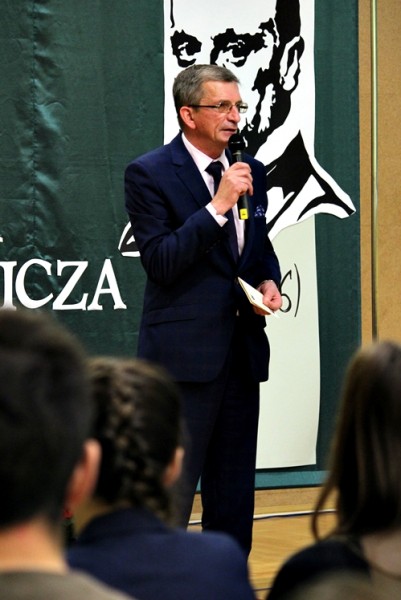 O Henryku Sienkiewiczu w II LO