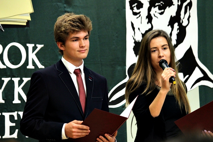 O Henryku Sienkiewiczu w II LO