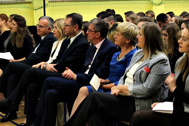 O Henryku Sienkiewiczu w II LO