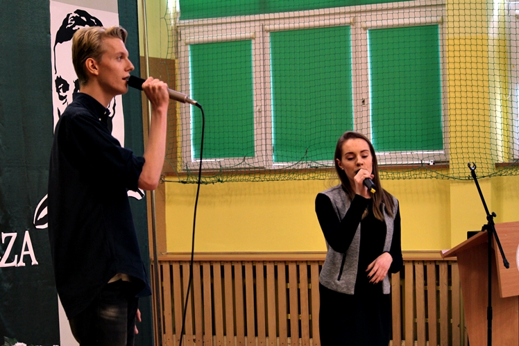 O Henryku Sienkiewiczu w II LO