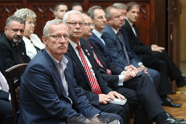 Radni Miejscy zebrali się by rozmawiać o Władysławie Szaferze