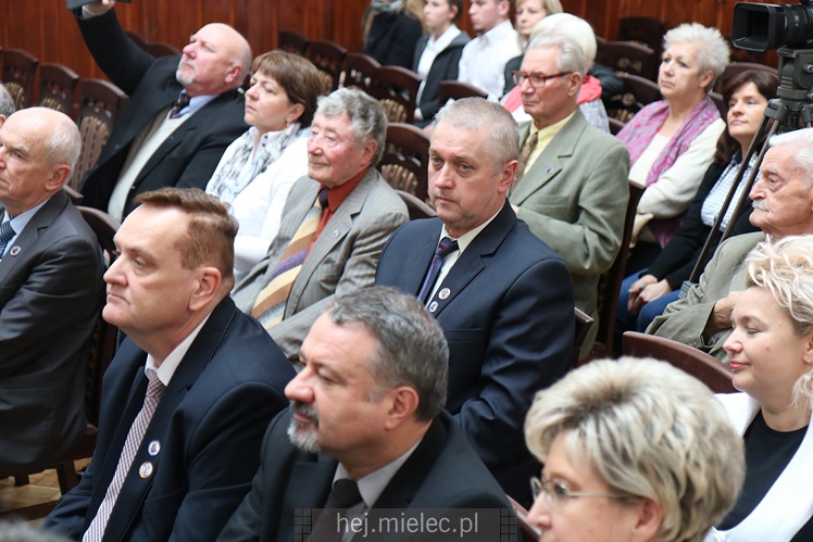 Radni Miejscy zebrali się by rozmawiać o Władysławie Szaferze