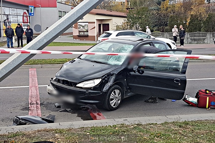 Wypadek na Sienkiewicza! Kobieta w szpitalu