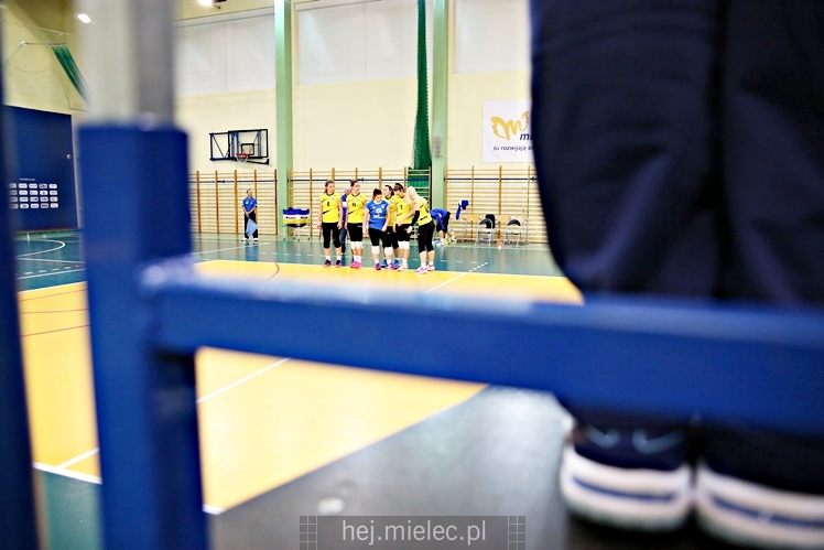 II liga siatkówki: UKS SZÓSTKA MIELEC - MKS SAN PAJDA JAROSŁAW 3:0