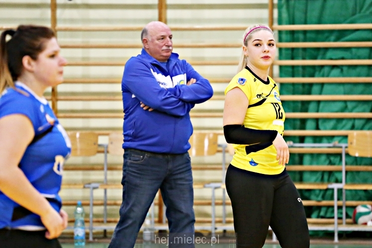 II liga siatkówki: UKS SZÓSTKA MIELEC - MKS SAN PAJDA JAROSŁAW 3:0
