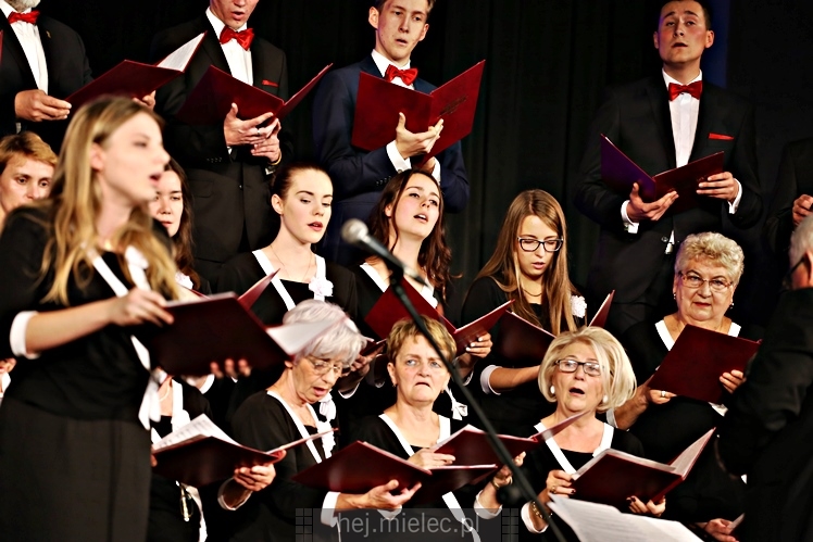 Koncert jubileuszowy z okazji 80-lecia Chóru Mieszanego MELODIA