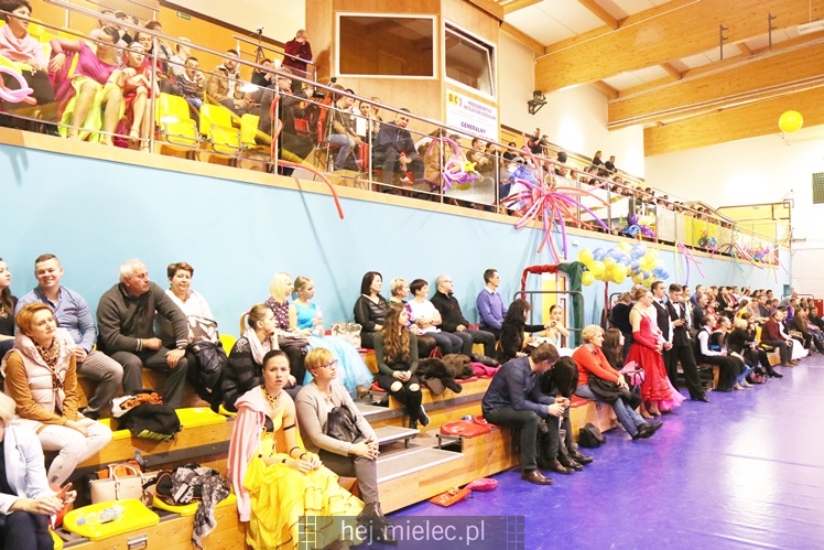 Po raz czwarty w Cmolasie odbył się turniej tańca. Organizator jest z Mielca