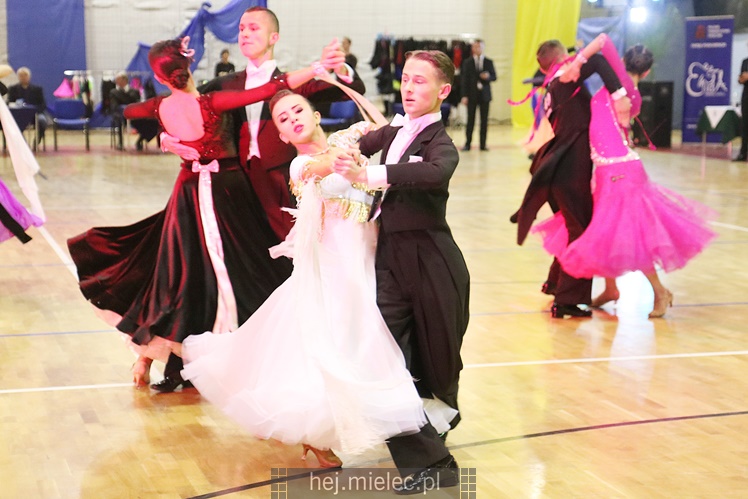 Po raz czwarty w Cmolasie odbył się turniej tańca. Organizator jest z Mielca