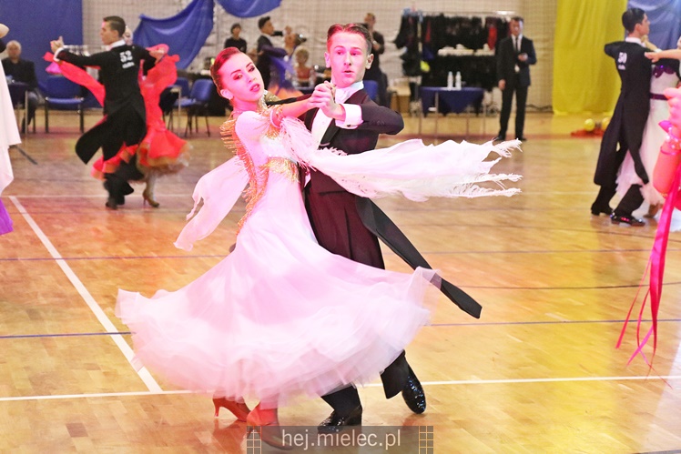Po raz czwarty w Cmolasie odbył się turniej tańca. Organizator jest z Mielca