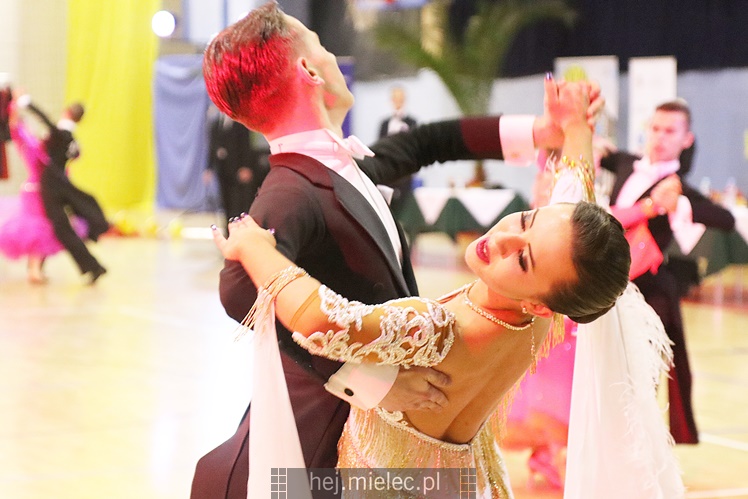 Po raz czwarty w Cmolasie odbył się turniej tańca. Organizator jest z Mielca