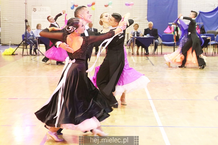 Po raz czwarty w Cmolasie odbył się turniej tańca. Organizator jest z Mielca