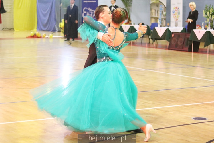 Po raz czwarty w Cmolasie odbył się turniej tańca. Organizator jest z Mielca