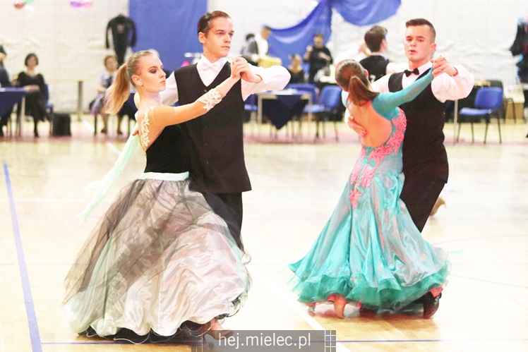 Po raz czwarty w Cmolasie odbył się turniej tańca. Organizator jest z Mielca