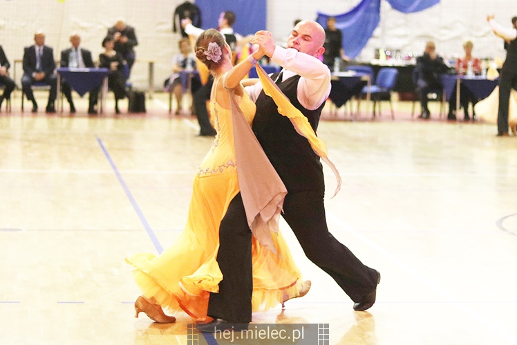 Po raz czwarty w Cmolasie odbył się turniej tańca. Organizator jest z Mielca
