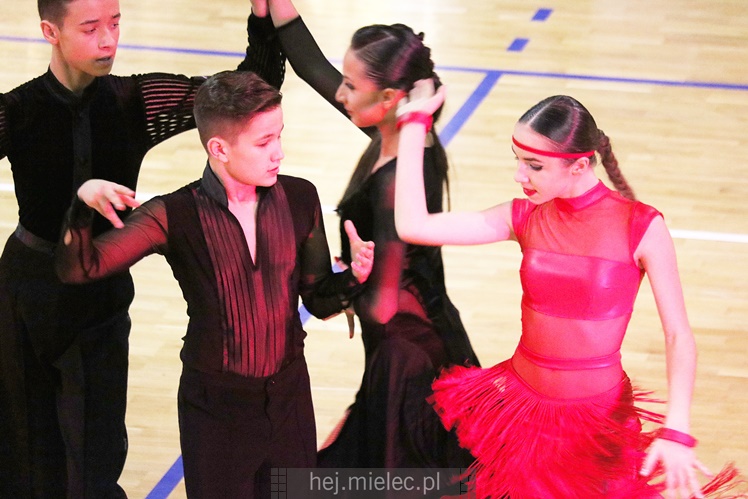 Po raz czwarty w Cmolasie odbył się turniej tańca. Organizator jest z Mielca