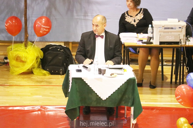 Po raz czwarty w Cmolasie odbył się turniej tańca. Organizator jest z Mielca