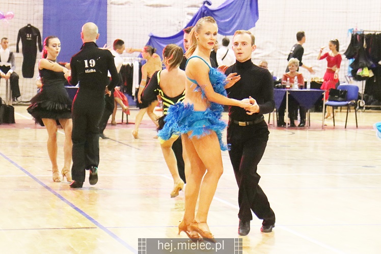 Po raz czwarty w Cmolasie odbył się turniej tańca. Organizator jest z Mielca