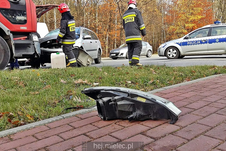 Zderzenie trzech pojazdów na Wolności! Utrudnienia!