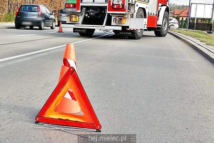 Zderzenie trzech pojazdów na Wolności! Utrudnienia!