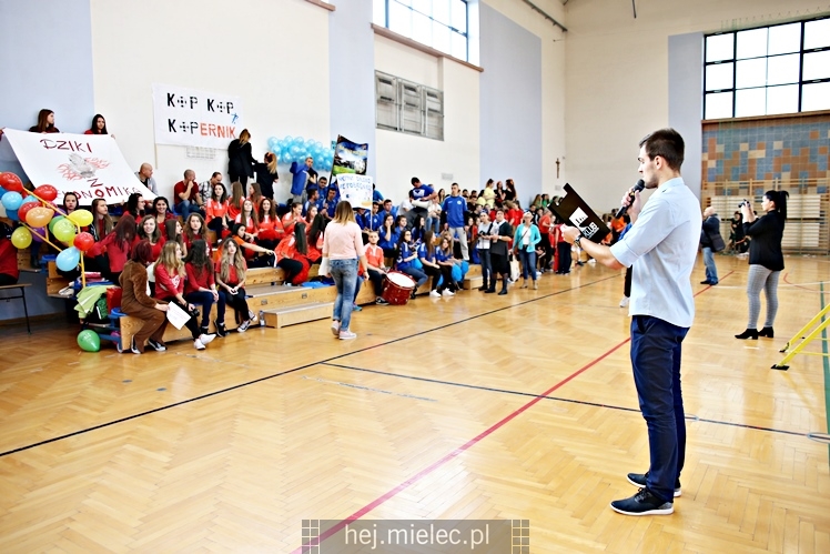 FOOTBAL CHALLENGE - inauguracja projektu #LEPIEJ GRAĆ NIŻ ĆPAĆ!