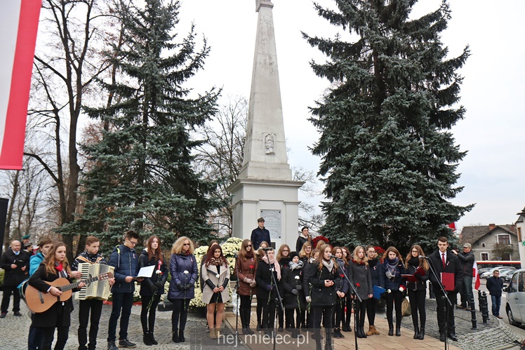 Mielczanie obchodzą Rocznicę Odzyskania Niepodległości przez Polskę