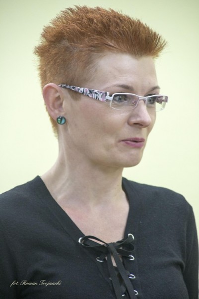 Mirosław Welz promował w Mielcu tomik poezji ?Pestki?