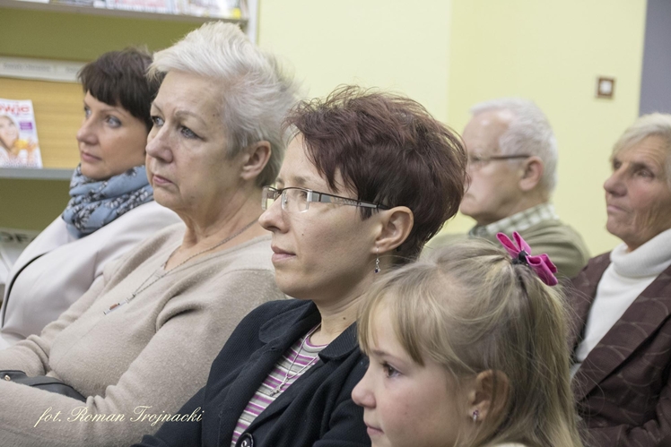 Mirosław Welz promował w Mielcu tomik poezji ?Pestki?