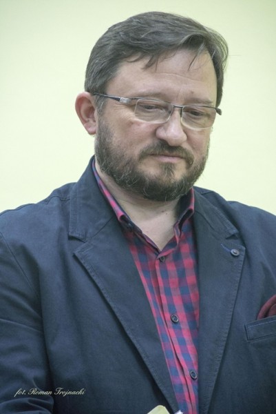 Mirosław Welz promował w Mielcu tomik poezji ?Pestki?